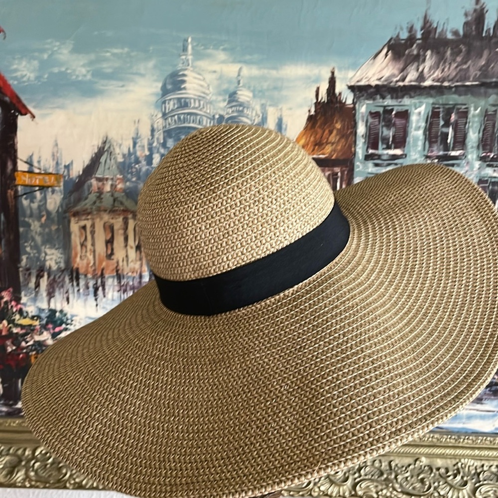 New Floppy Protective Sun Hat by Attitudes by Renée